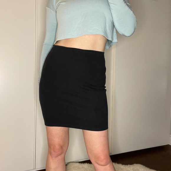 A&F Stretch Mini Skirt - Picture 1 of 5